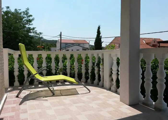 Ana Apartamento