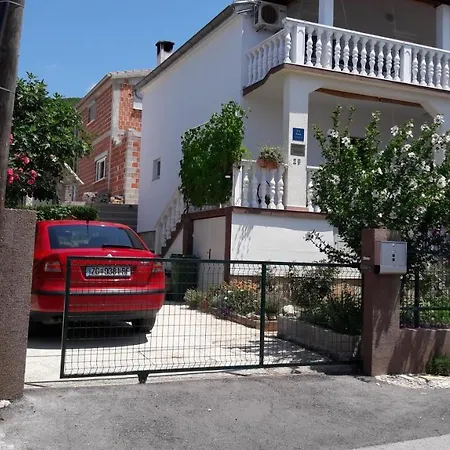 Ana Apartment