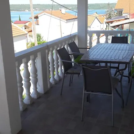 Apartment Ana