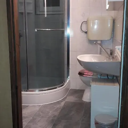 Ana Apartment