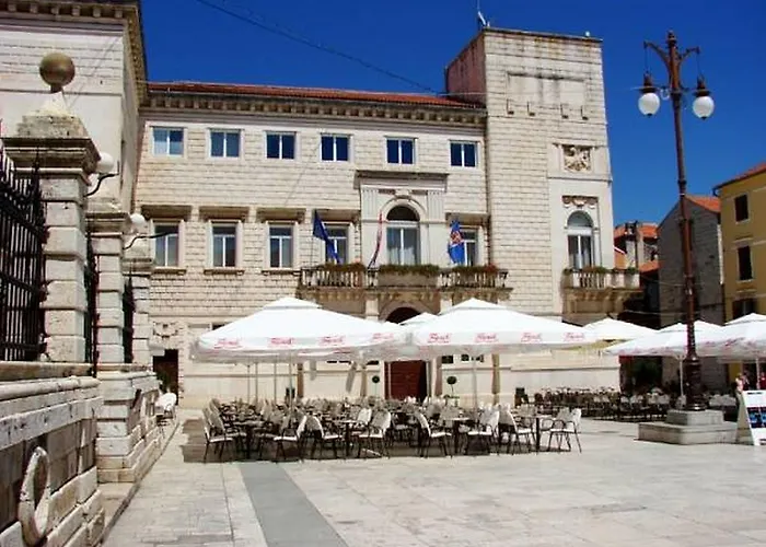 Ana Gornji Karin